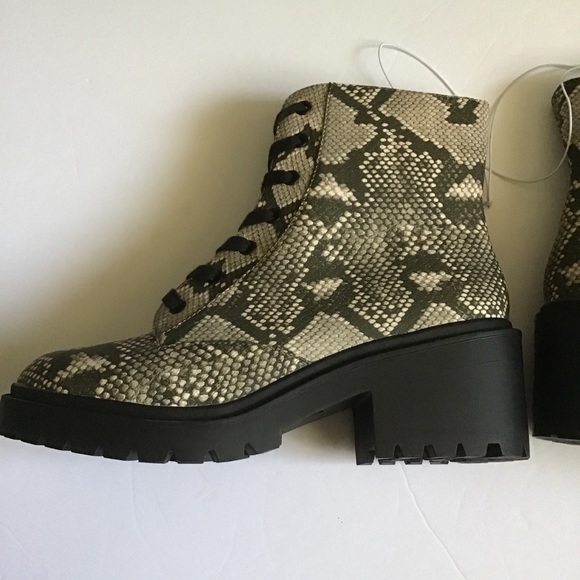 ⭐️ NIB BRIE COMBAT BOOT - Picture 12 of 15